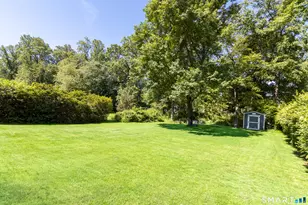 34 Robinwood Rd, Trumbull, CT 06611 - Photo 33