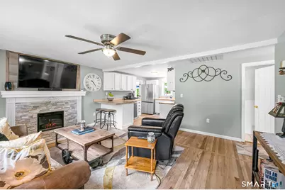 32 Parsons Road, Enfield, CT 06082 - Photo 17