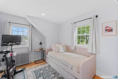 13 Hamilton Avenue, Stamford, CT 06902 - Photo 25