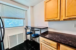 91 Strawberry Hill Ave, Stamford, CT 06902 - Photo 7
