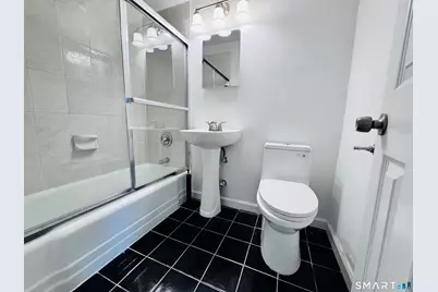 91 Strawberry Hill Avenue #425, Stamford, CT 06902 - Photo 11