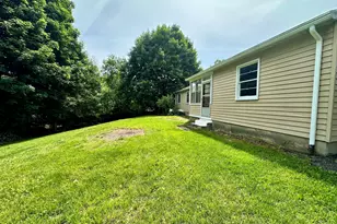 1 Edward Ave, Enfield, CT 06082 - Photo 23