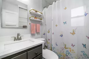 1046 E Main St, Stamford, CT 06902 - Photo 11