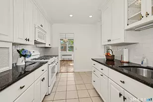 1 Putnam Hill, Greenwich, CT 06830 - Photo 7