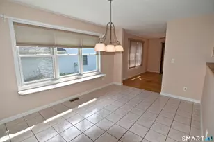 55 Canterbury Rd, Hamden, CT 06514 - Photo 7