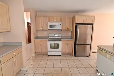 55 Canterbury Road #55, Hamden, CT 06514 - Photo 5