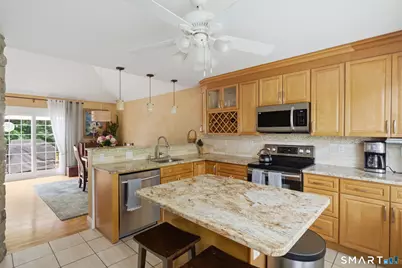 48 Tiffany Lane, Bristol, CT 06010 - Photo 11