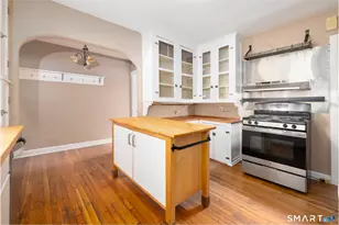 127 Roger Rd, New Haven, CT 06515 - Photo 17