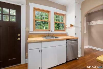 127 Roger Road, New Haven, CT 06515 - Photo 19