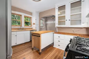 127 Roger Rd, New Haven, CT 06515 - Photo 21