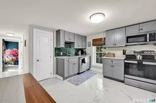 324 Washington St, Middletown, CT 06457 - Photo 23