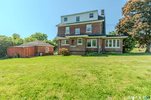 46 Bretton Rd, Middletown, CT 06457 - Photo 33