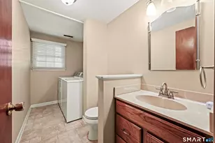 17 Howard Dr, Vernon, CT 06066 - Photo 33