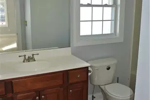 1260 Cutspring Rd, Stratford, CT 06614 - Photo 13