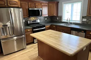 1260 Cutspring Rd, Stratford, CT 06614 - Photo 3