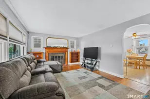 75 Hollywood Ave, West Hartford, CT 06110 - Photo 5