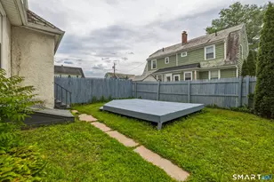 57 Washington Cir, West Hartford, CT 06119 - Photo 25