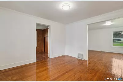 57 Washington Circle, West Hartford, CT 06119 - Photo 9