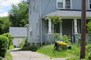 105 Woodland Ave, Waterbury, CT 06705 - Photo 3
