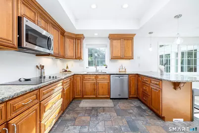 76 Collier Road, Wethersfield, CT 06109 - Photo 13