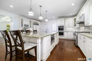 354 Oaklawn Ave, Stamford, CT 06905 - Photo 19