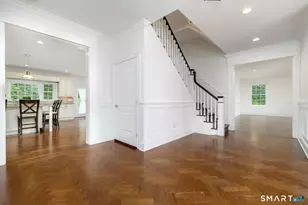 354 Oaklawn Ave, Stamford, CT 06905 - Photo 9