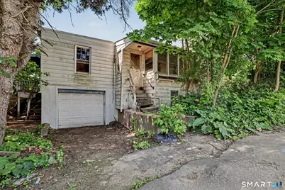 392 Hill Street, Waterbury, CT 06704 - Photo 3