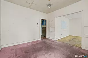 392 Hill St, Waterbury, CT 06704 - Photo 25