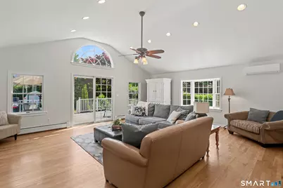 97 Ridgeview Avenue, Trumbull, CT 06611 - Photo 3