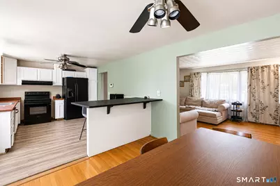 150 Stratfield Place, Bridgeport, CT 06606 - Photo 9