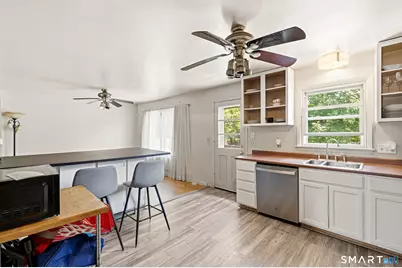 150 Stratfield Place, Bridgeport, CT 06606 - Photo 5