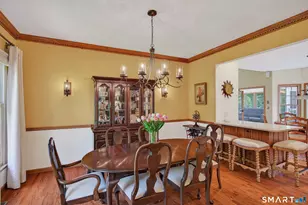 7 Huntington Ln, New Fairfield, CT 06812 - Photo 5
