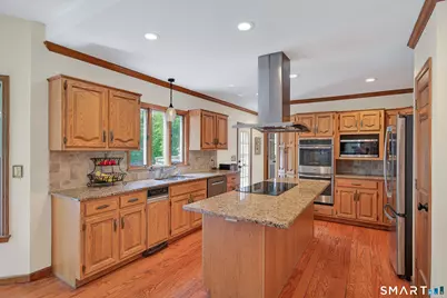 7 Huntington Lane, New Fairfield, CT 06812 - Photo 7