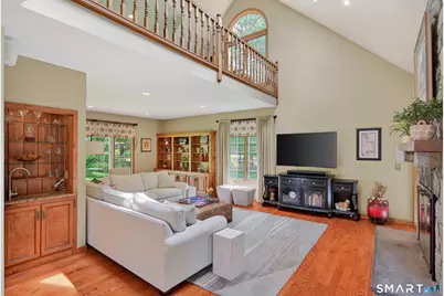 7 Huntington Lane, New Fairfield, CT 06812 - Photo 11