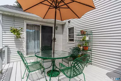 105 Meadow Wood Road, Stratford, CT 06614 - Photo 5