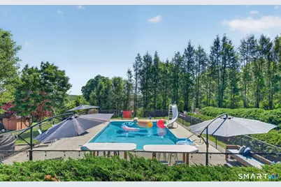 16 Apache Drive, Brookfield, CT 06804 - Photo 9