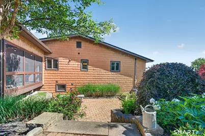 16 Apache Drive, Brookfield, CT 06804 - Photo 27