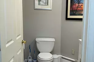 93 Thomas St, Hamden, CT 06514 - Photo 11