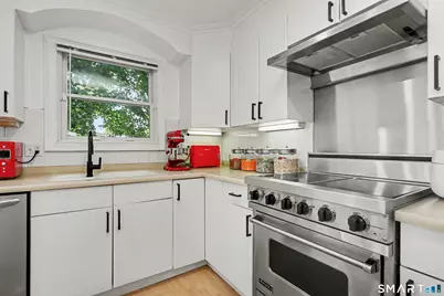 4 Mark Drive, Norwalk, CT 06851 - Photo 11