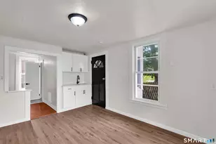 56 Twiss St, Meriden, CT 06450 - Photo 5