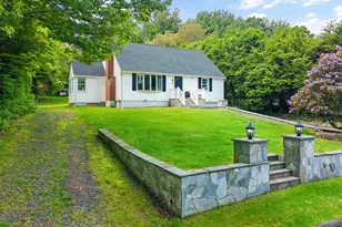 21 Lone Oak Ave, Wolcott, CT 06716 - Photo 1