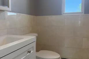 220 Newbury St, Hartford, CT 06114 - Photo 11