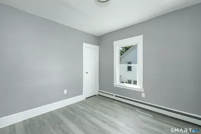 220 Newbury Street, Hartford, CT 06114 - Photo 23
