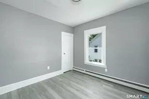 220 Newbury St, Hartford, CT 06114 - Photo 23