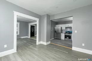 220 Newbury St, Hartford, CT 06114 - Photo 11