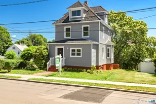 220 Newbury St, Hartford, CT 06114 - Photo 1