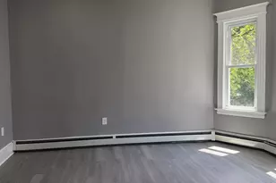 220 Newbury St, Hartford, CT 06114 - Photo 5