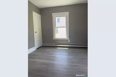 220 Newbury Street, Hartford, CT 06114 - Photo 9