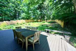 237 Strobel Rd, Trumbull, CT 06611 - Photo 33