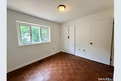 715 Frenchtown Road #49, Bridgeport, CT 06606 - Photo 17